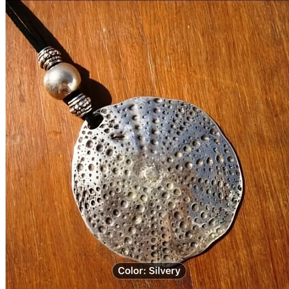 Silver Shell Boho Tribal Necklace - Picture 3 of 5